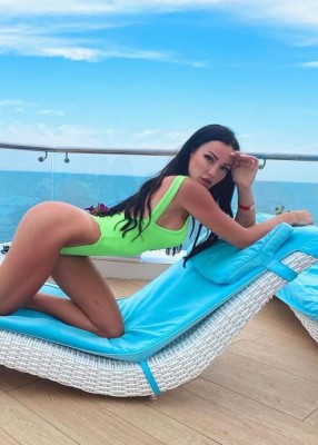 Проститутка Амина